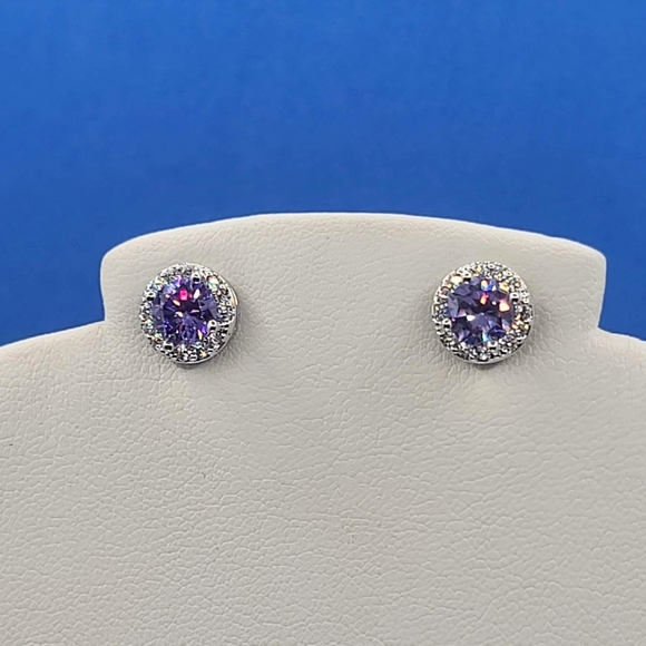 NWT Simulated Amethyst & Simulated Diamond Stud Earrings - Picture 3 of 8